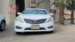 هيونداي أزيرا